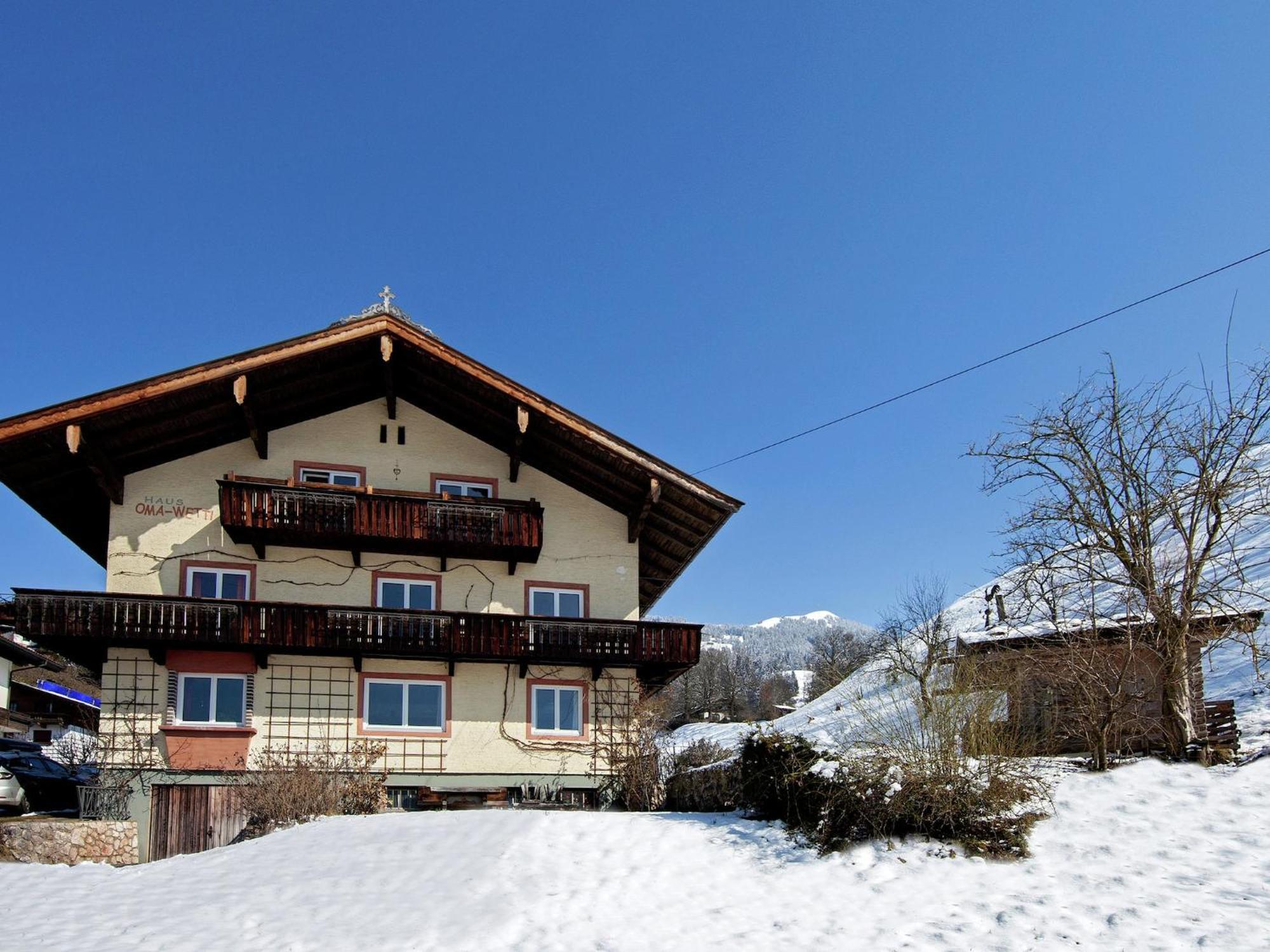 Wonderful Apartment In Hopfgarten Im Brixental With Parking Bagian luar foto