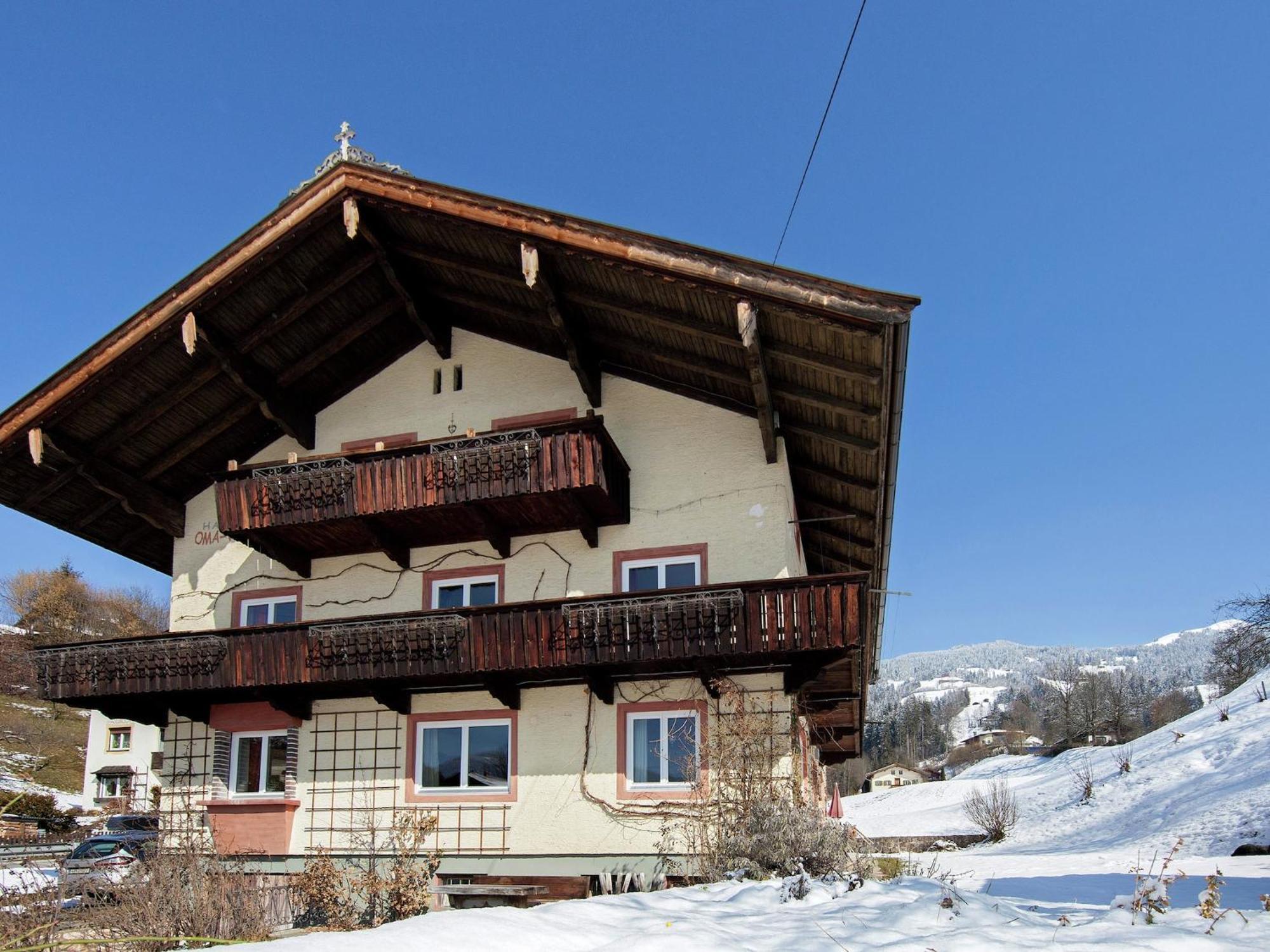 Wonderful Apartment In Hopfgarten Im Brixental With Parking Bagian luar foto