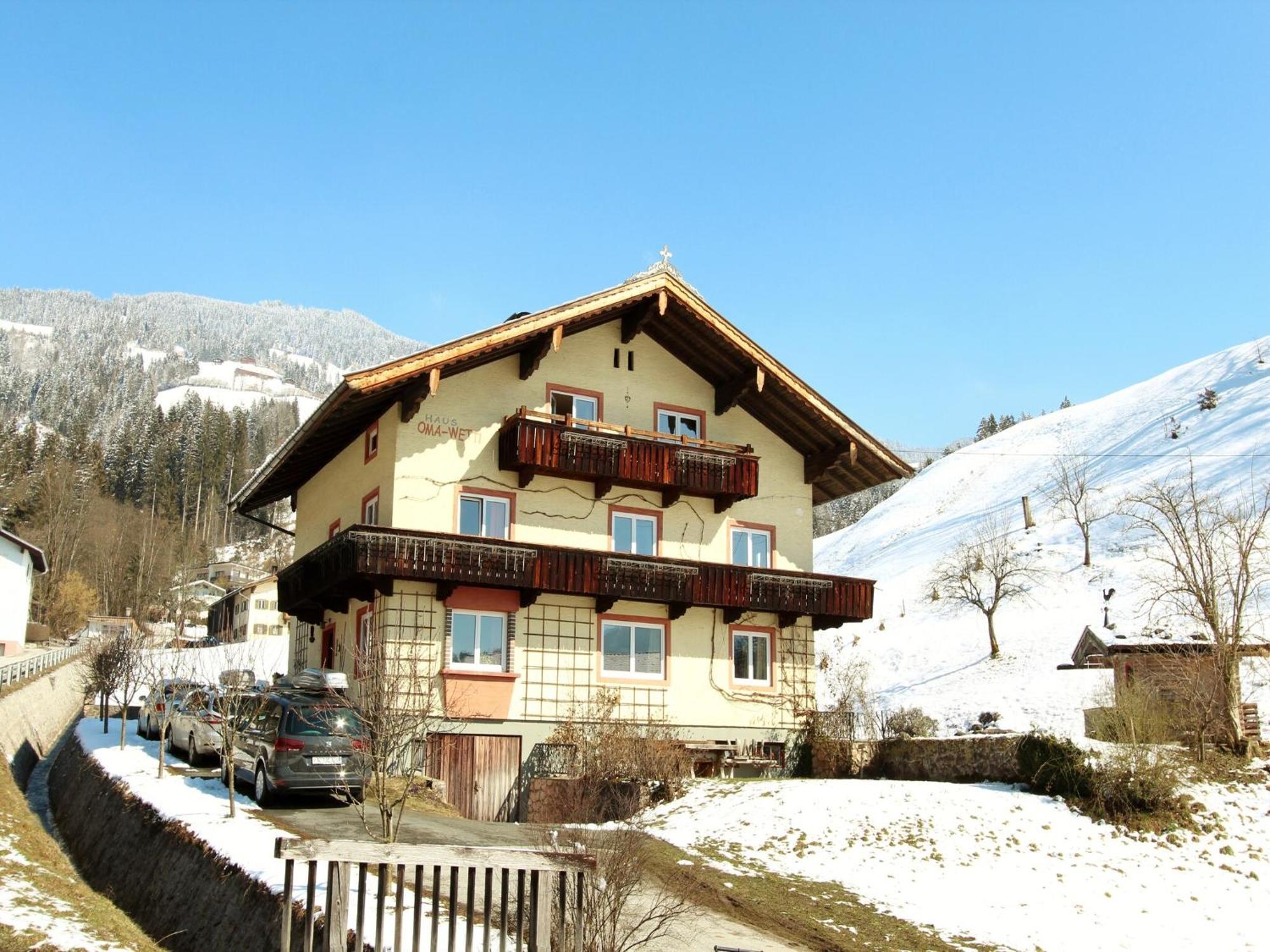 Wonderful Apartment In Hopfgarten Im Brixental With Parking Bagian luar foto