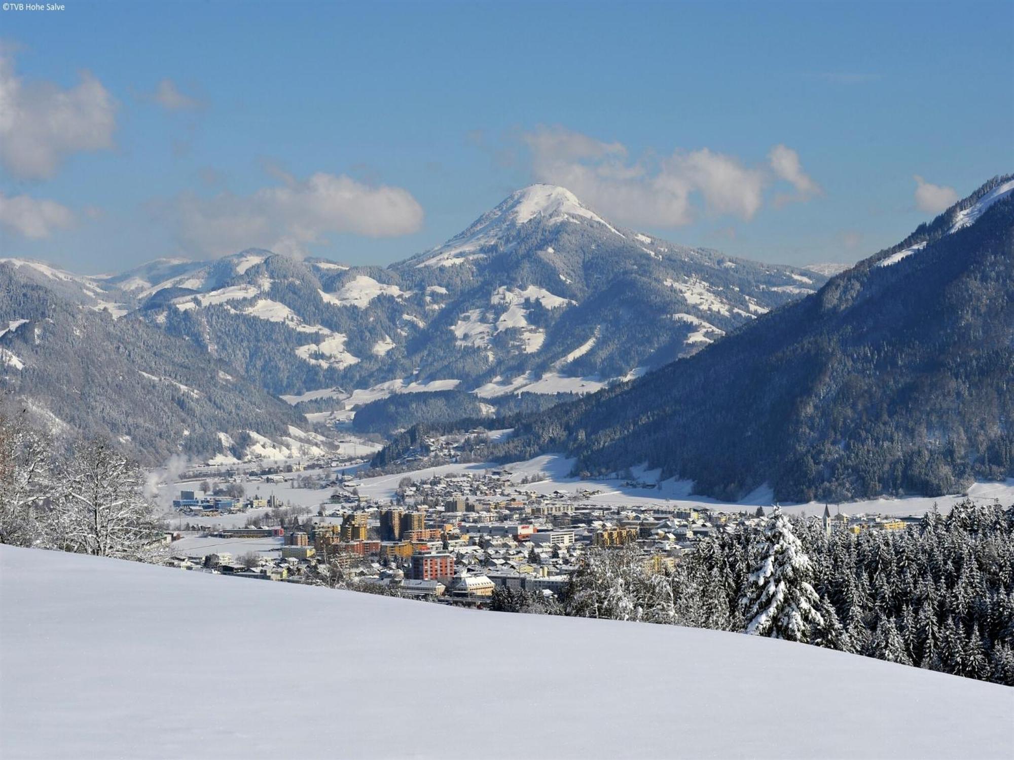 Wonderful Apartment In Hopfgarten Im Brixental With Parking Bagian luar foto